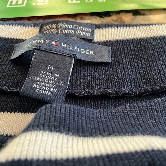 Tommy Hilfiger Women cotton sweater. Good for cool and warm weather. - Picture 3 of 3
